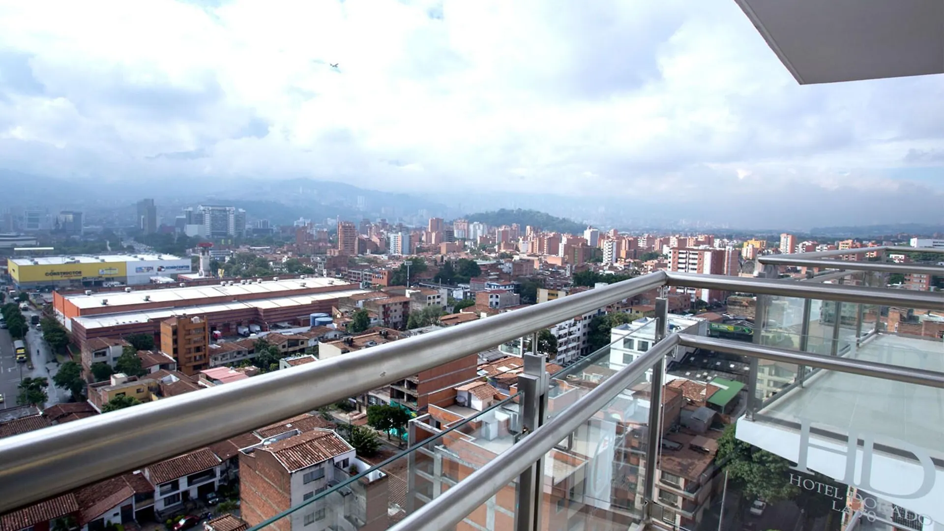 Hotel Dorado La 70 Medellín