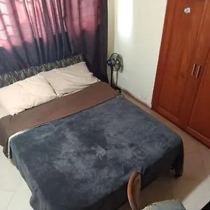 Habitación en casa particular Bed&breakfast En Elegante Apartamento Con Floréale Terraza Unicentro