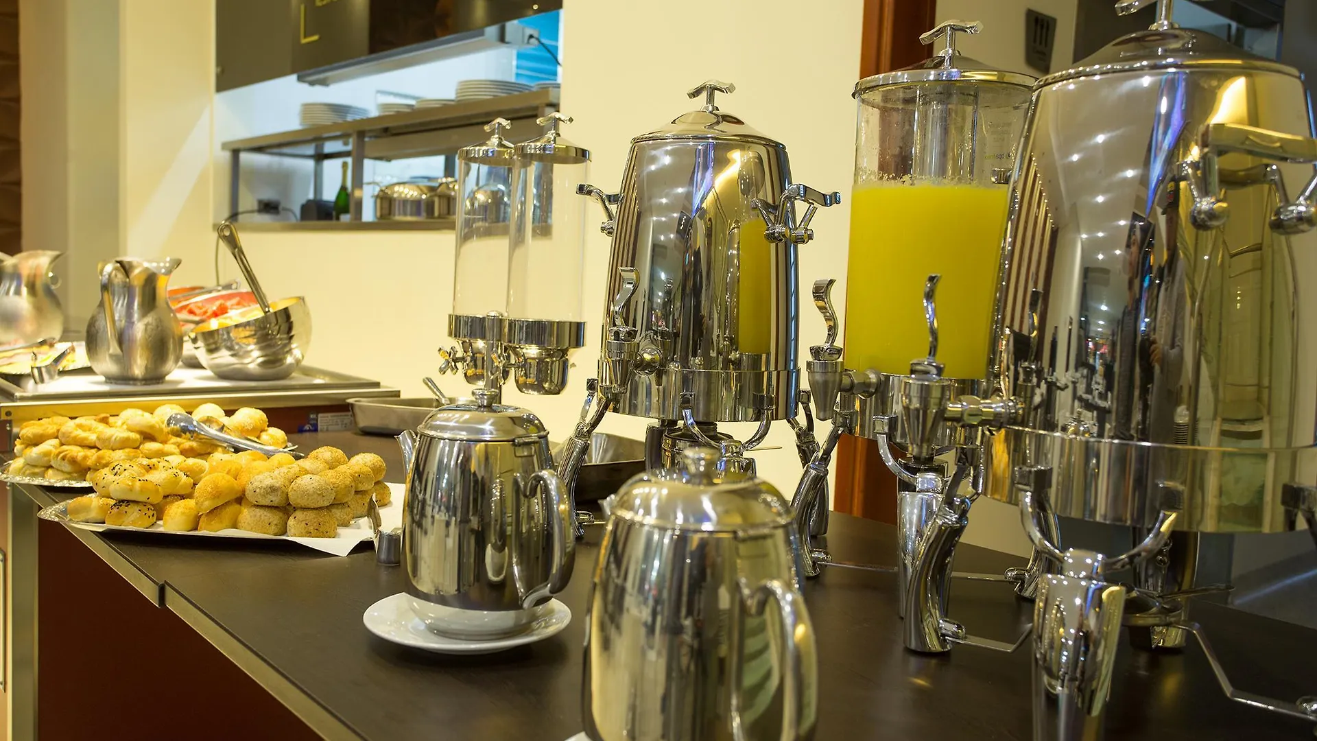 Hotel Dorado La 70 Medellín