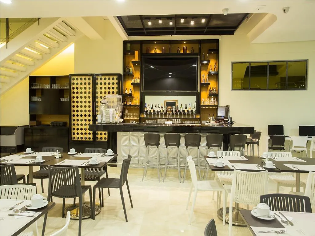 Hotel Dorado La 70 Medellín