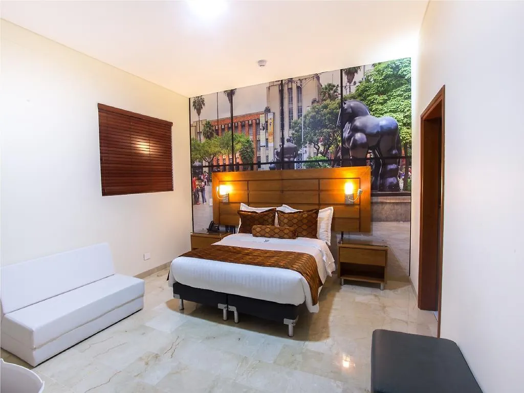 Hotel Dorado La 70 Medellín 4*,  Kolombiya